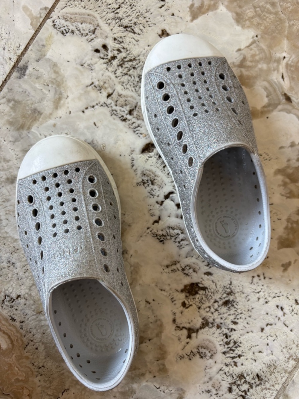 NATIVE YOUTH Kids Silver Glitter Slip-On Water Shoes
